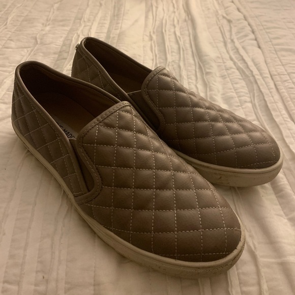 Steve Madden Ecentrcq Grey Sneakers - Picture 1 of 1